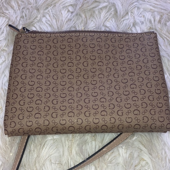Guess crossbody - Picture 7 of 10
